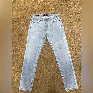 Size w30 L30 skinny hollister jeans barely worn